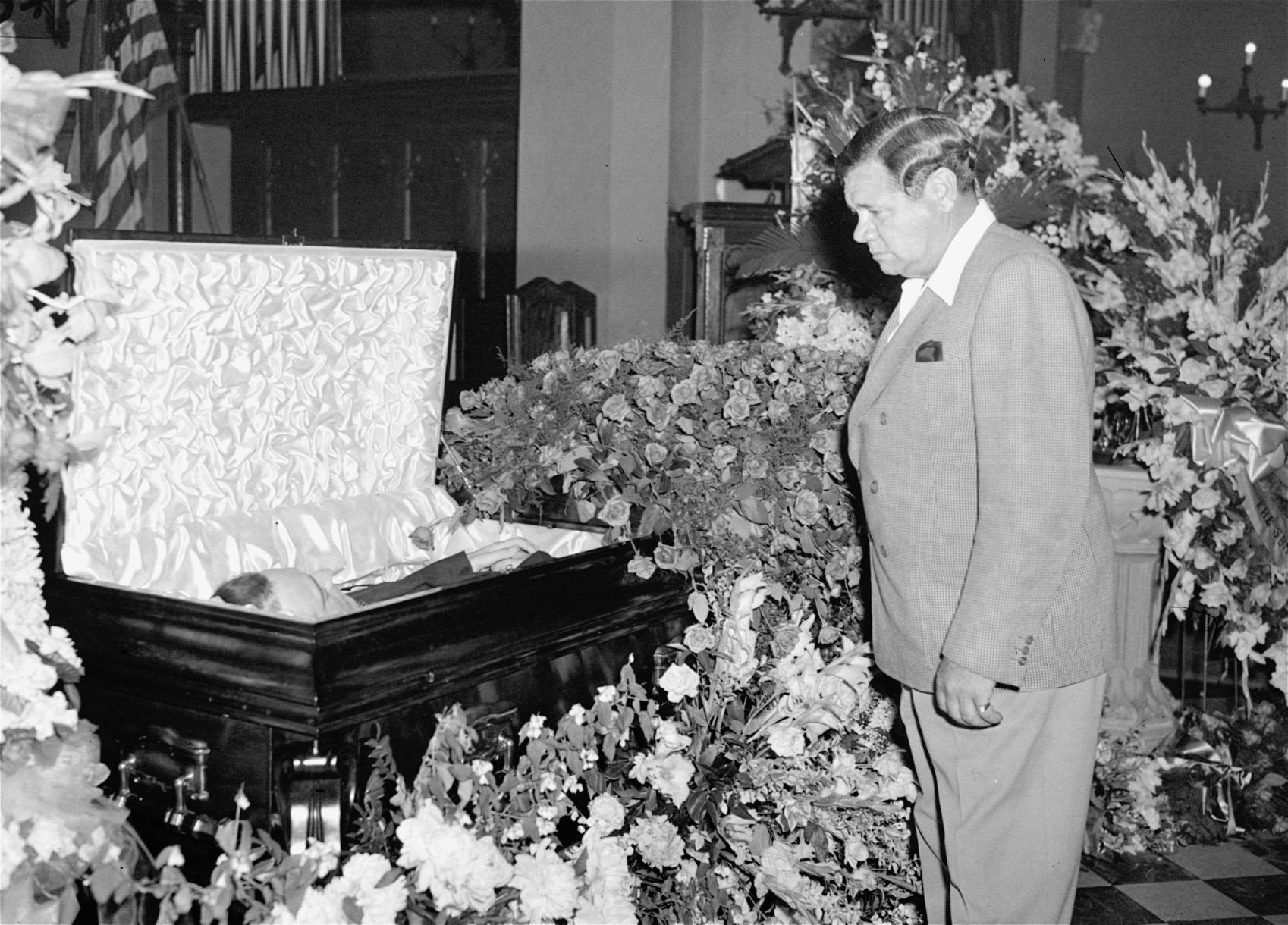 GEHRIG FUNERAL RUTH